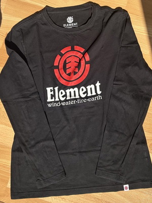 Element Longsleeve Black Size 12 Years Like New