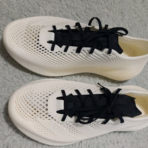 Sneakers Adidas Climacool καινούργια, μέγεθος 42, άσπρα