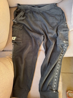 Nike pants used