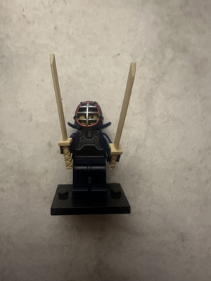 Lego Samurai minifigure series 15 like new
