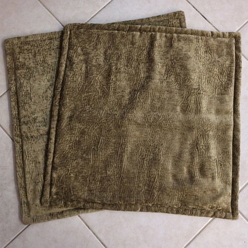 Set of sofa pillow covers like new, 5 pieces