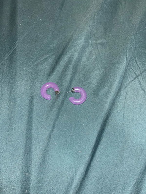 Hoop earrings like new, purple