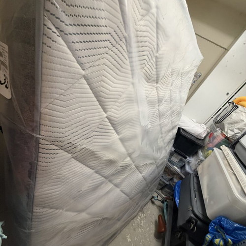 Linea Strom Adapt Red Zipper mattress used, 160x200 cm