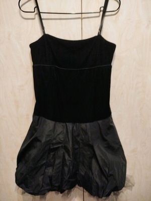 Zic Zac velvet balloon midi dress medium-large like new, black