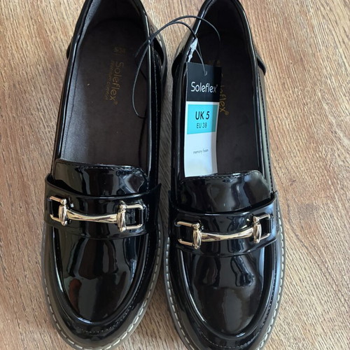 Soleflex loafers new, size 38, black