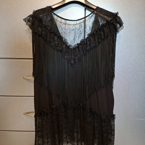 Denny Rose sleeveless blouse with fringes like new, black, size XL