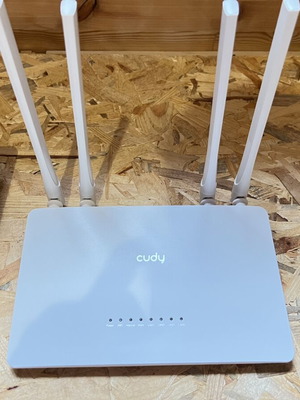 Cudy WR1200 v2 Wi-Fi 5 Dual Band wireless router with 5 ports