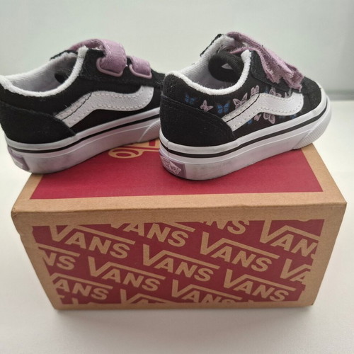 Vans kids shoes size 17.5 new for girls
