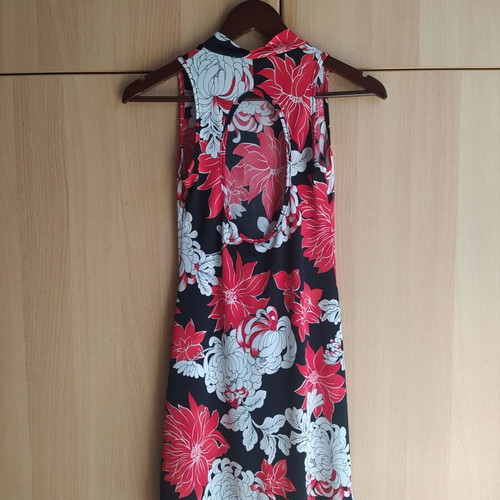 Madlen Atene fitted dress with cut-out back, black and red