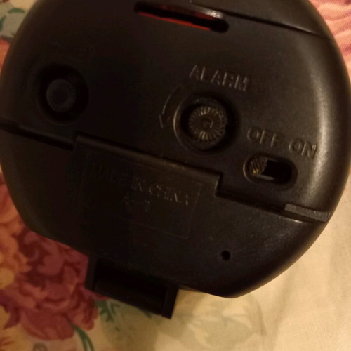 Table clock new, analog with alarm