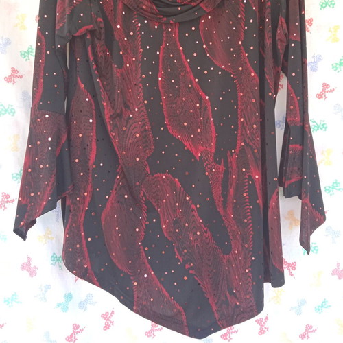 Evening blouse printed with metallic thread new, size 48-50