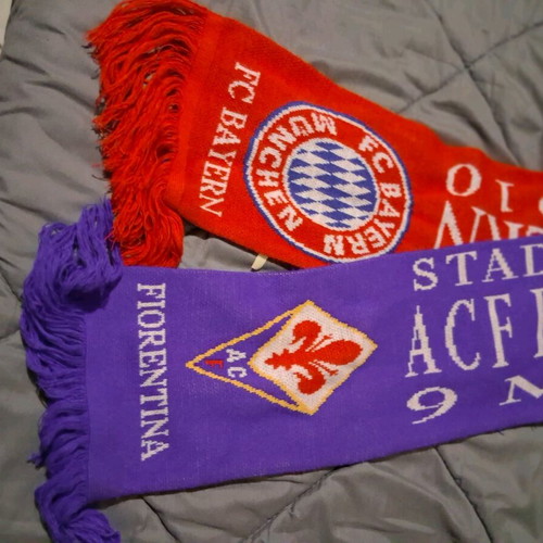 Bayern Munich - Fiorentina Scarf like new, authentic