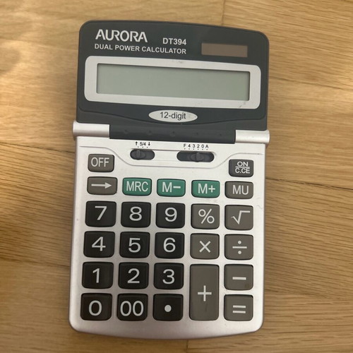 Aurora calculator used like new, needs battery