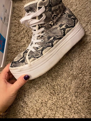 Platform sneakers Jeffrey Campbell like new, snake effect, size 41