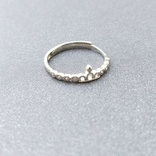 Silver ring openable zircon with crown center new
