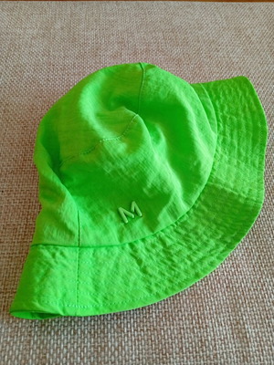 Mango hat like new, green, one size
