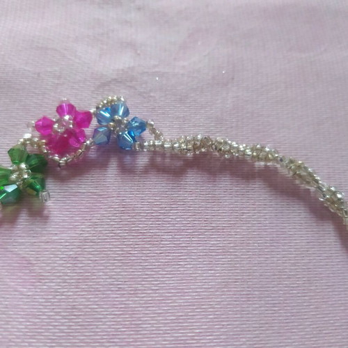 Handmade bracelet with Swarovski and crystals new