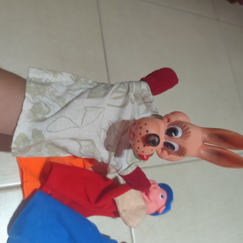 Puppet dolls used, The Wolf and the Three Little Pigs