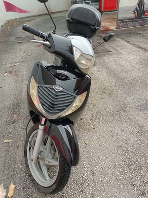 Honda SH 150i μεταχειρισμένο 2006 με 96000χλμ και μπαγκαζιέρα