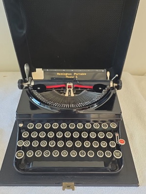 Remington 5 1930 typewriter like new