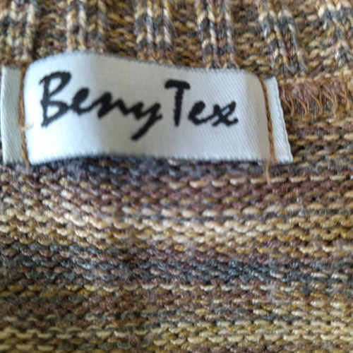 Beny Tex women's sweater new, colorful, size L