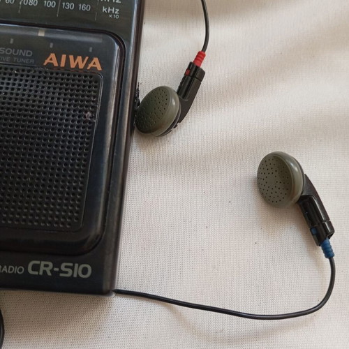 Aiwa CR-S10 Portable AM/FM Stereo Radio used