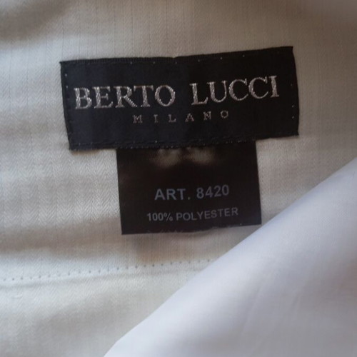 Italian suit Milano Nets gray like new, shirt size L