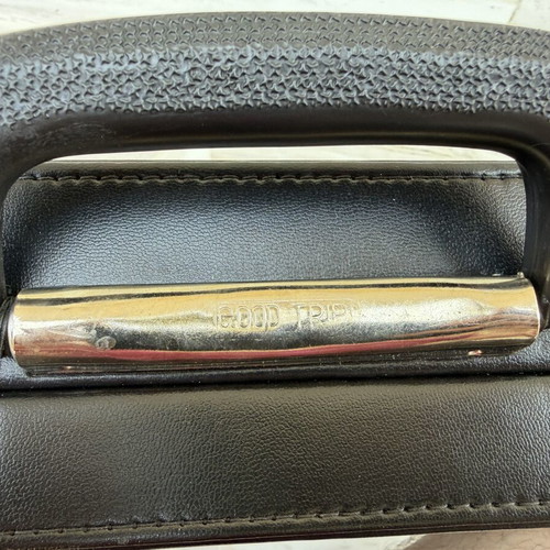 Vintage attaché case black, like new with keys