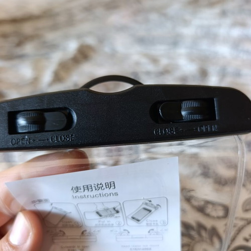 Waterproof phone case, universal size