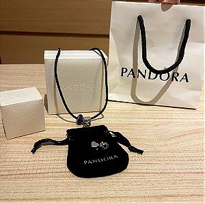 Pandora bracelet with 5 charms