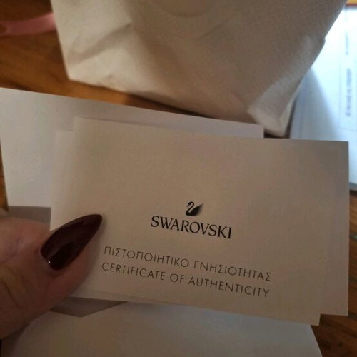 Swarovski ring like new, silver color