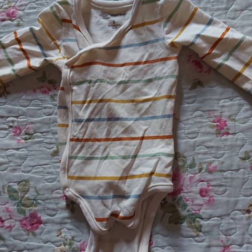 Orchestra baby rompers like new, pack of 5 for 6 months
