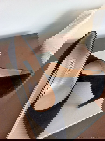 Παπούτσια γυναικεία