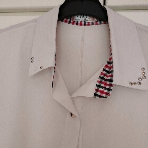 Women's shirts used, set of 2, gray and beige, size XL