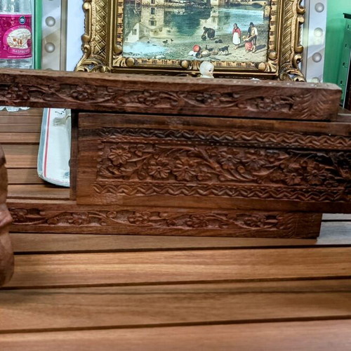 Book stand made of red wood like new, hand-carved
