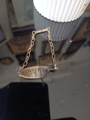 Wire bracelet with asymmetrical shape handmade, like new