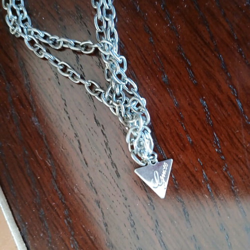 Guess necklace like new, silver