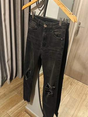 Bershka jeans used, black, skinny fit with rips