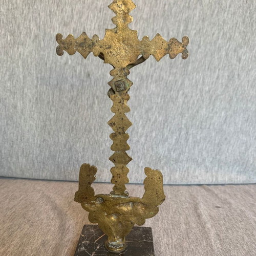 Brass tabletop crucifix used, good condition
