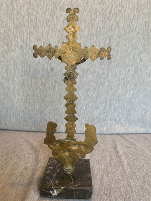 Brass tabletop crucifix used, good condition