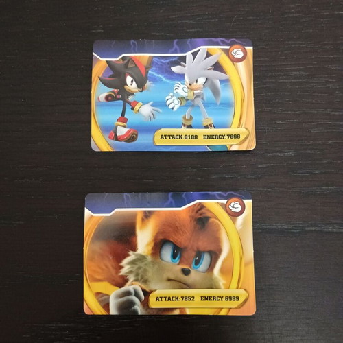 Sonic cards set of 3, like new