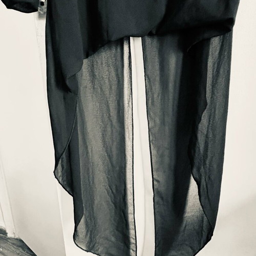 Blouse with tail black like new, size S