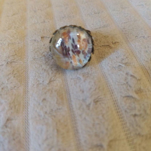 Metal adjustable ring with bronze flower design new