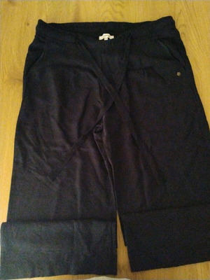 Garcia women's pants XL black like new