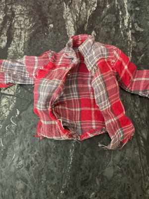 Vintage Sindy Pedigree 1981 Shirt used