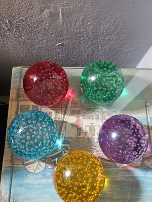 Glass decorative spheres like new, 10 cm perimeter