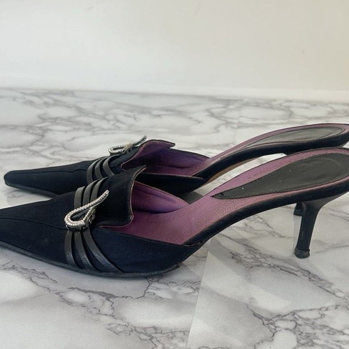 Byblos vintage women's sandals black satin leather size 40 used
