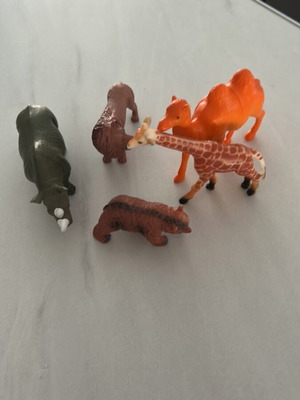 Animal figures like new, set of 5