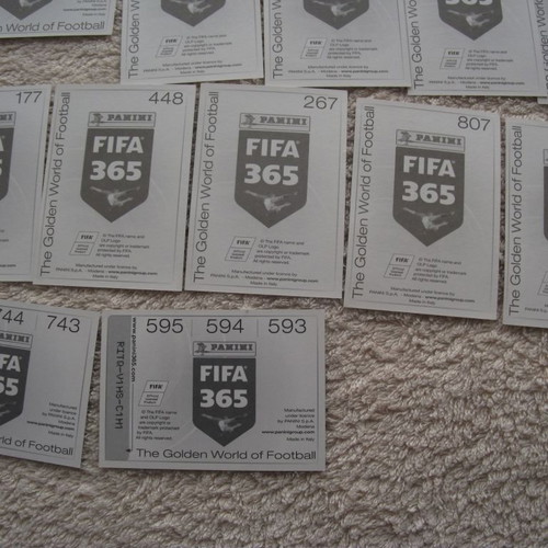 Panini FIFA 365 stickers like new, set of 32 with gold accents