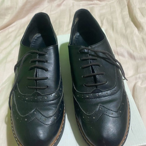 Leather shoes used, size 38, black